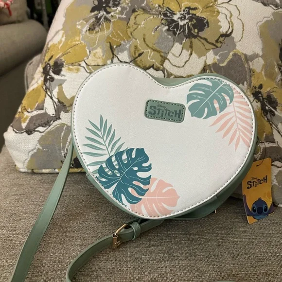 DISNEY Brand Stitch Heart-Shaped Crossbody by BIOWORLD New With Tags - Picture 11 of 13